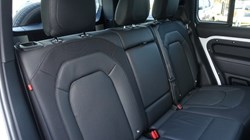 2022 (72) LAND ROVER DEFENDER 3.0 D300 X-Dynamic HSE 110 5dr Auto 5179155