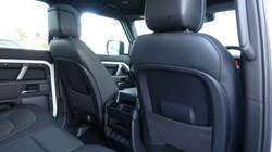 2022 (72) LAND ROVER DEFENDER 3.0 D300 X-Dynamic HSE 110 5dr Auto 5179154