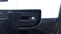 2022 (72) LAND ROVER DEFENDER 3.0 D300 X-Dynamic HSE 110 5dr Auto 5179134