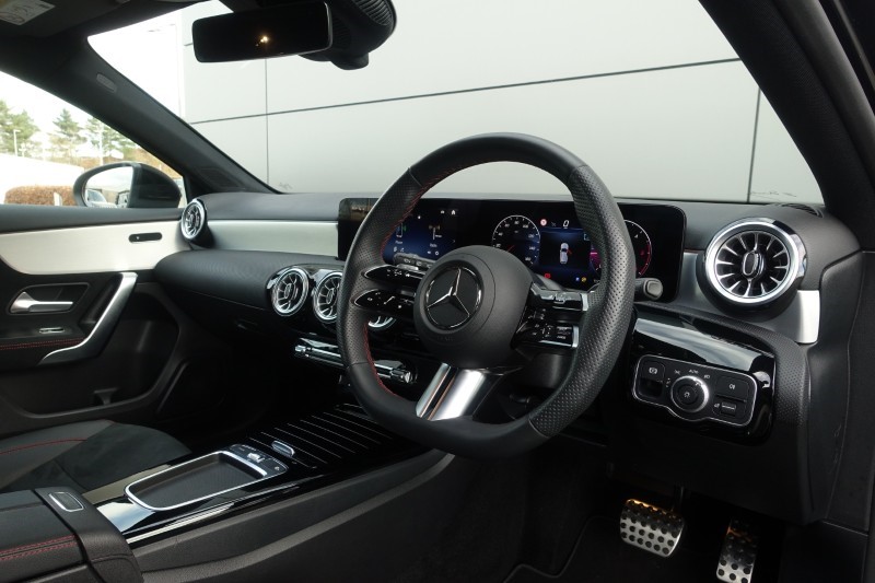 2024 (24) MERCEDES-BENZ A CLASS A200d AMG Line Executive 5dr Auto 5068271