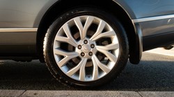 2018 (68) LAND ROVER RANGE ROVER 2.0 P400e Autobiography 4dr Auto 5125508