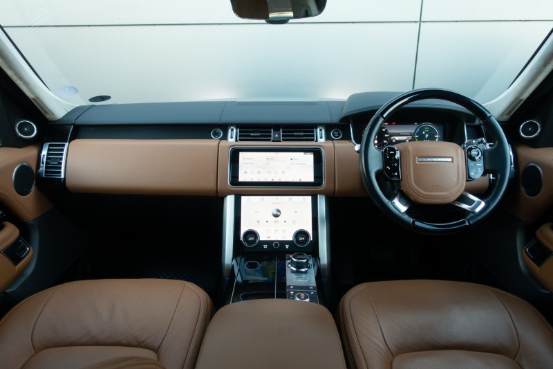 2018 (68) LAND ROVER RANGE ROVER 2.0 P400e Autobiography 4dr Auto 5125448