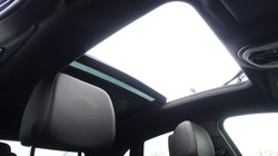 2022 (22) PORSCHE MACAN 5dr PDK 5124649