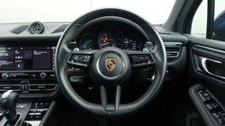 2022 (22) PORSCHE MACAN 5dr PDK 5124617