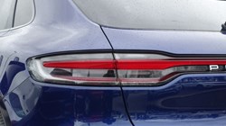 2022 (22) PORSCHE MACAN 5dr PDK 5124621