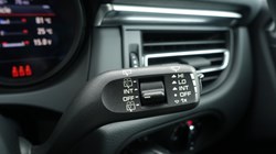 2022 (22) PORSCHE MACAN 5dr PDK 5124639