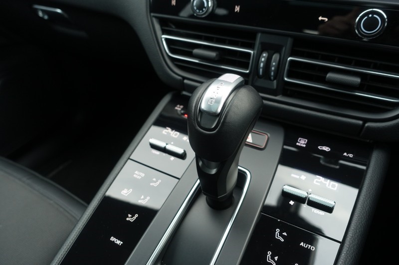 2022 (22) PORSCHE MACAN 5dr PDK 5124645