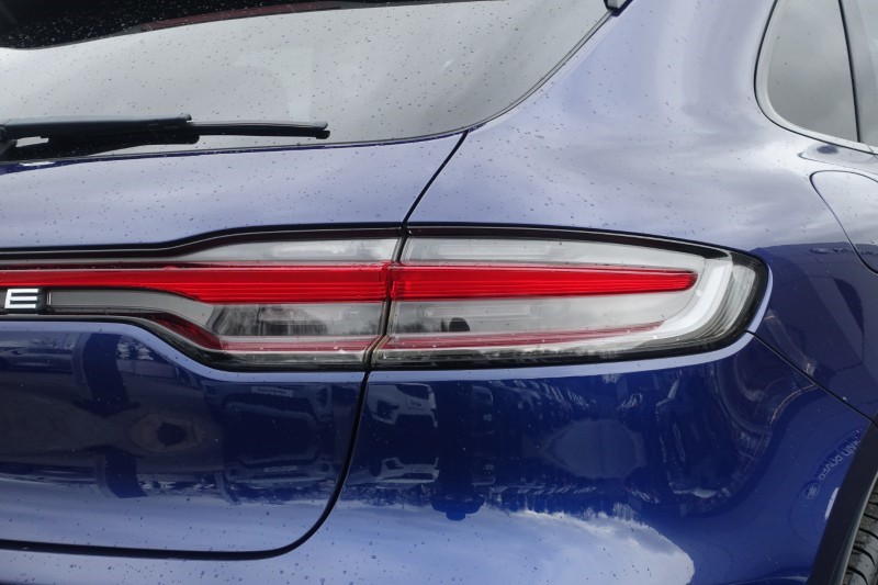 2022 (22) PORSCHE MACAN 5dr PDK 5124627