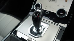 2022 (72) LAND ROVER RANGE ROVER EVOQUE 1.5 P300e R-Dynamic SE 5dr Auto 5117114