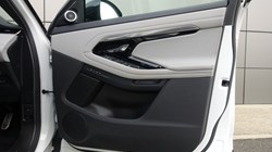 2022 (72) LAND ROVER RANGE ROVER EVOQUE 1.5 P300e R-Dynamic SE 5dr Auto 5117149