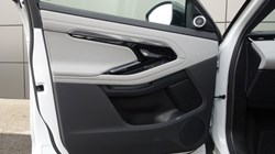 2022 (72) LAND ROVER RANGE ROVER EVOQUE 1.5 P300e R-Dynamic SE 5dr Auto 5117160
