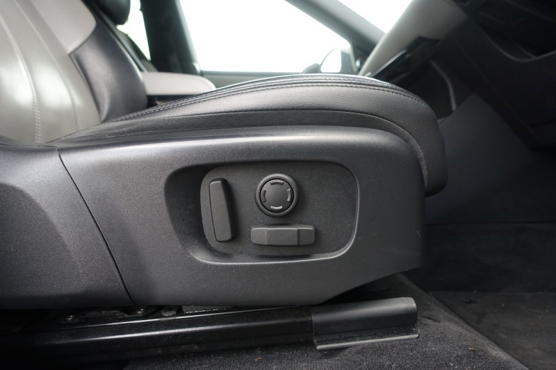 2022 (72) LAND ROVER RANGE ROVER EVOQUE 1.5 P300e R-Dynamic SE 5dr Auto 5117148