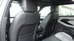 2022 (72) LAND ROVER RANGE ROVER EVOQUE 1.5 P300e R-Dynamic SE 5dr Auto 5117158