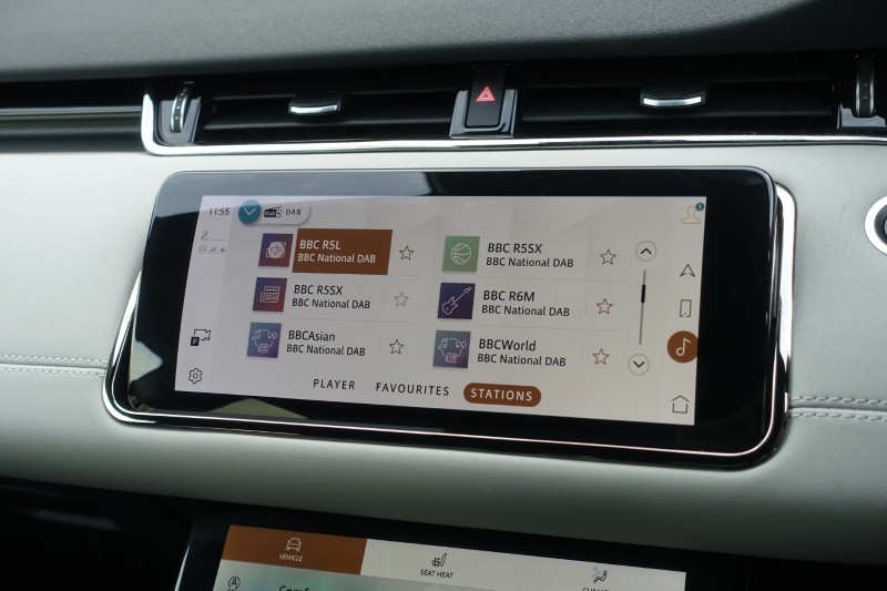 2022 (72) LAND ROVER RANGE ROVER EVOQUE 1.5 P300e R-Dynamic SE 5dr Auto 5117139