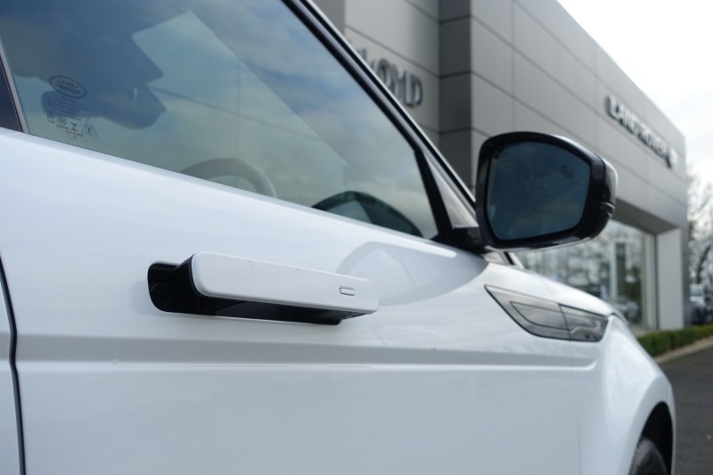 2022 (72) LAND ROVER RANGE ROVER EVOQUE 1.5 P300e R-Dynamic SE 5dr Auto 5117125