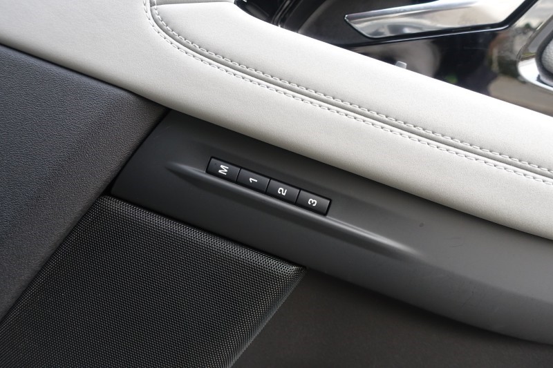 2022 (72) LAND ROVER RANGE ROVER EVOQUE 1.5 P300e R-Dynamic SE 5dr Auto 5117150