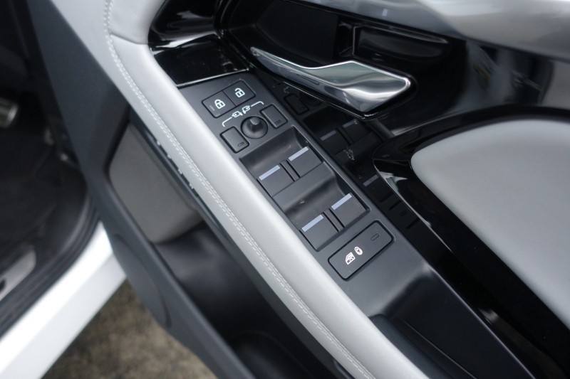 2023 (72) LAND ROVER RANGE ROVER EVOQUE 1.5 P300e Autobiography 5dr Auto 5148331