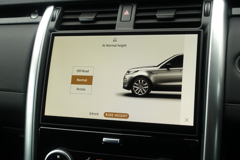 2023 (23) LAND ROVER COMMERCIAL DISCOVERY 3.0 D300 SE Commercial Auto 5124830