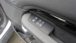 2023 (23) LAND ROVER COMMERCIAL DISCOVERY 3.0 D300 SE Commercial Auto 5124821