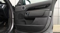 2023 (23) LAND ROVER COMMERCIAL DISCOVERY 3.0 D300 SE Commercial Auto 5124819