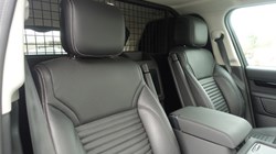 2023 (23) LAND ROVER COMMERCIAL DISCOVERY 3.0 D300 SE Commercial Auto 5124823