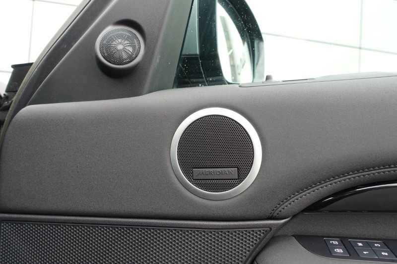 2023 (23) LAND ROVER COMMERCIAL DISCOVERY 3.0 D300 SE Commercial Auto 5124820