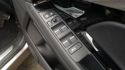2022 (72) LAND ROVER RANGE ROVER EVOQUE 1.5 P300e R-Dynamic SE 5dr Auto 5451976