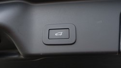 2022 (72) LAND ROVER RANGE ROVER EVOQUE 1.5 P300e R-Dynamic SE 5dr Auto 5451961