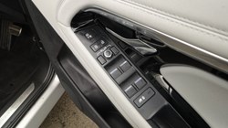 2021 (71) LAND ROVER RANGE ROVER EVOQUE 2.0 D200 R-Dynamic SE 5dr Auto 5183519