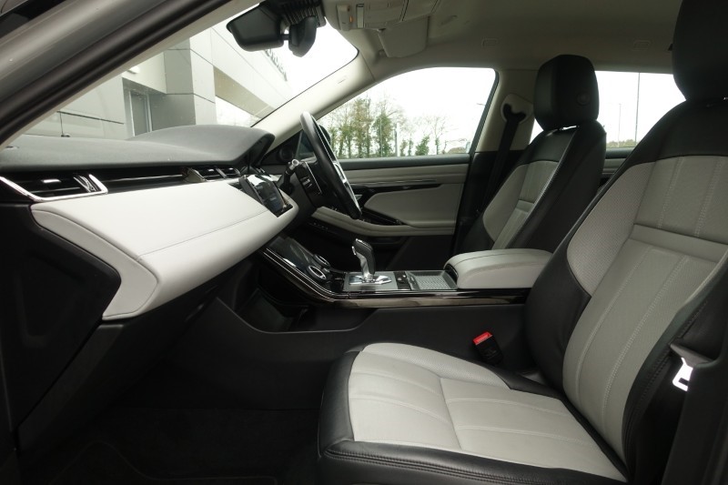 2021 (71) LAND ROVER RANGE ROVER EVOQUE 2.0 D200 R-Dynamic SE 5dr Auto 5183477