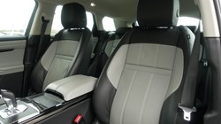 2021 (71) LAND ROVER RANGE ROVER EVOQUE 2.0 D200 R-Dynamic SE 5dr Auto 5183529