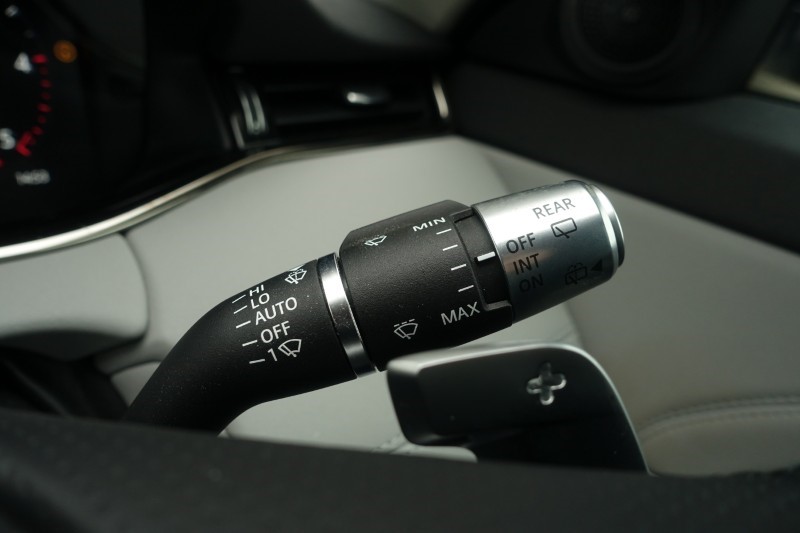 2021 (71) LAND ROVER RANGE ROVER EVOQUE 2.0 D200 R-Dynamic SE 5dr Auto 5183505