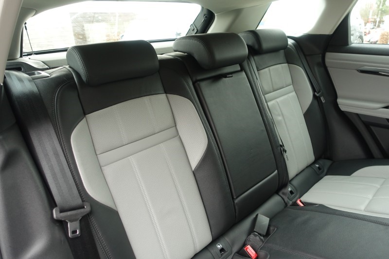 2021 (71) LAND ROVER RANGE ROVER EVOQUE 2.0 D200 R-Dynamic SE 5dr Auto 5183522