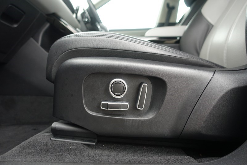 2021 (71) LAND ROVER RANGE ROVER EVOQUE 2.0 D200 R-Dynamic SE 5dr Auto 5183528