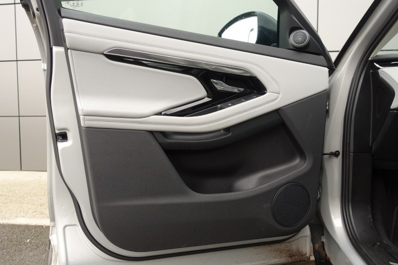 2021 (71) LAND ROVER RANGE ROVER EVOQUE 2.0 D200 R-Dynamic SE 5dr Auto 5183526