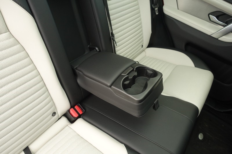 2024 (24) LAND ROVER DISCOVERY SPORT 2.0 D200 Dynamic SE 5dr Auto [5 Seat] 5115512