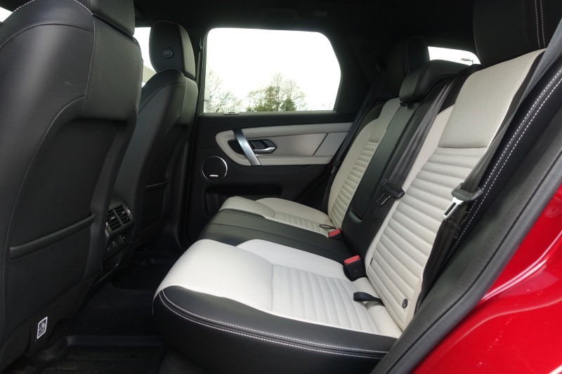 2024 (24) LAND ROVER DISCOVERY SPORT 2.0 D200 Dynamic SE 5dr Auto [5 Seat] 5115461