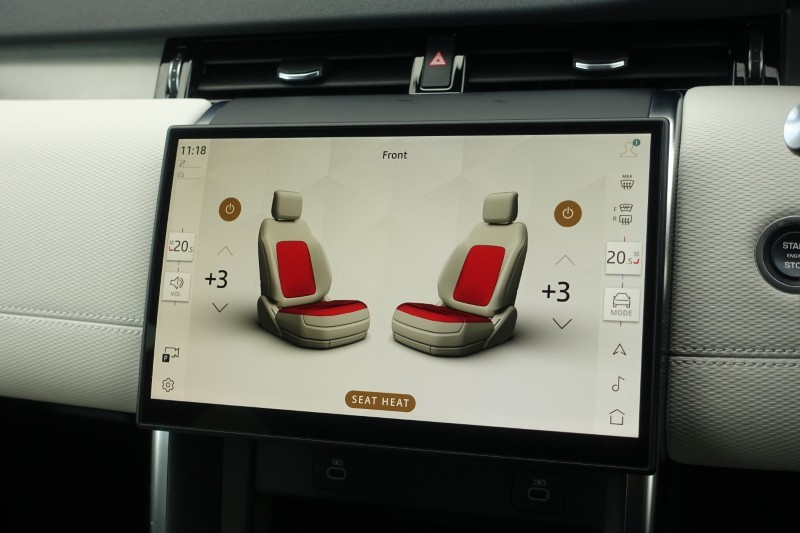 2024 (24) LAND ROVER DISCOVERY SPORT 2.0 D200 Dynamic SE 5dr Auto [5 Seat] 5115498