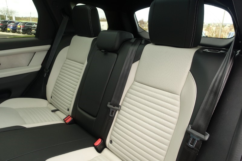 2024 (24) LAND ROVER DISCOVERY SPORT 2.0 D200 Dynamic SE 5dr Auto [5 Seat] 5115515