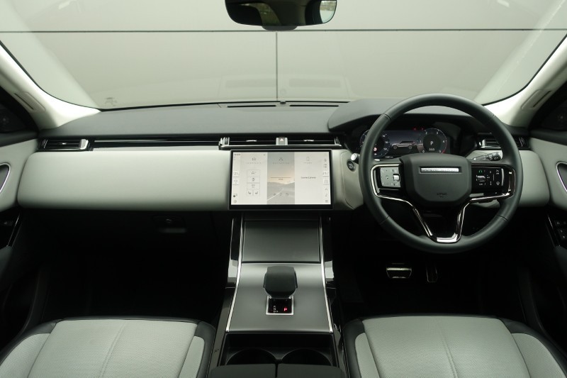 2024 (24) LAND ROVER RANGE ROVER VELAR 2.0 D200 MHEV Dynamic SE 5dr Auto 5195871