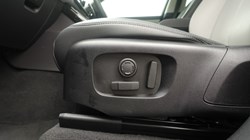 2024 (24) LAND ROVER RANGE ROVER VELAR 2.0 D200 MHEV Dynamic SE 5dr Auto 5195919