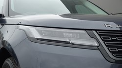 2024 (24) LAND ROVER RANGE ROVER VELAR 2.0 D200 MHEV Dynamic SE 5dr Auto 5195879