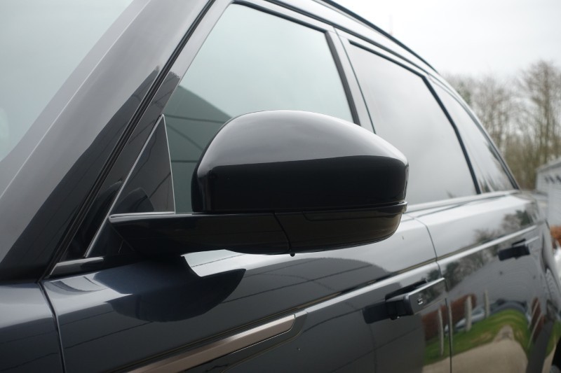 2024 (24) LAND ROVER RANGE ROVER VELAR 2.0 D200 MHEV Dynamic SE 5dr Auto 5195891