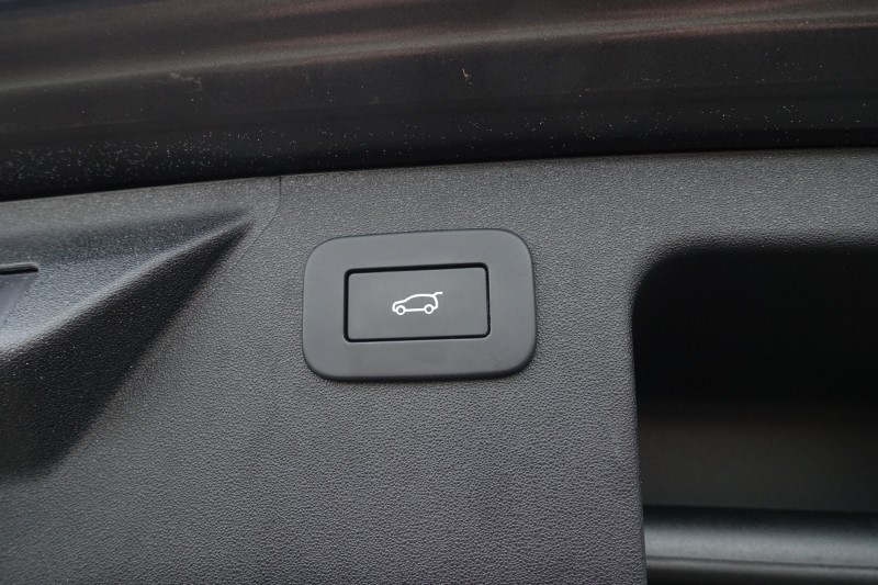 2023 (23) LAND ROVER DISCOVERY SPORT 1.5 P300e R-Dynamic SE 5dr Auto [5 Seat] 5140860