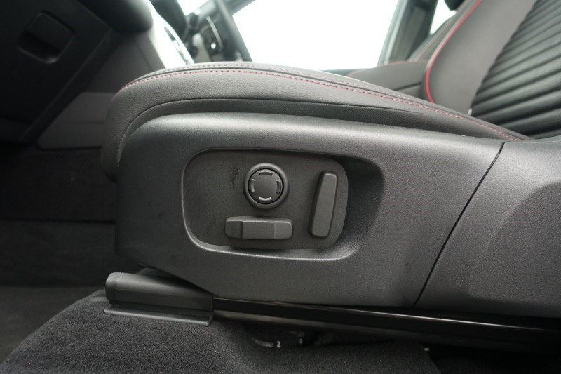 2023 (23) LAND ROVER DISCOVERY SPORT 1.5 P300e R-Dynamic SE 5dr Auto [5 Seat] 5140886