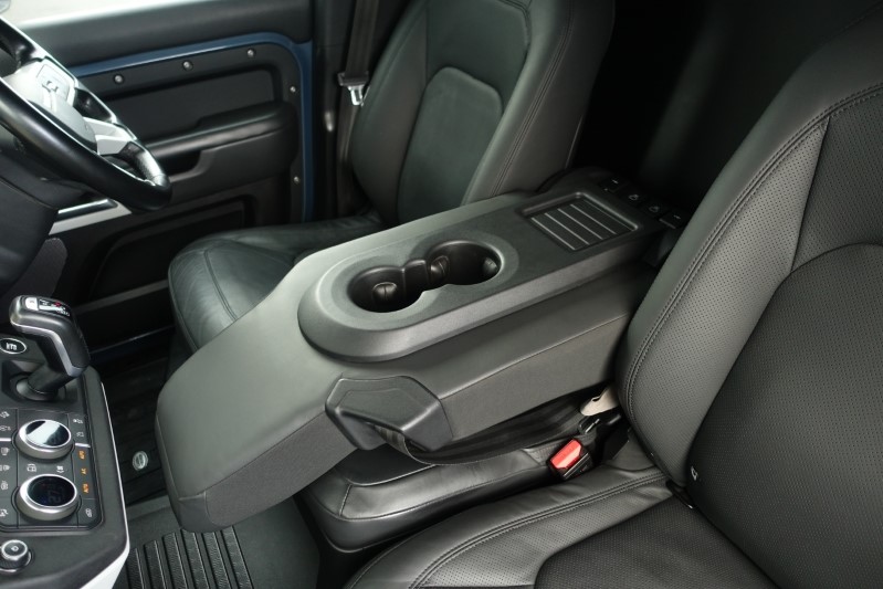 2022 (72) LAND ROVER COMMERCIAL DEFENDER 3.0 D250 Hard Top HSE Auto [3 Seat] 5216611