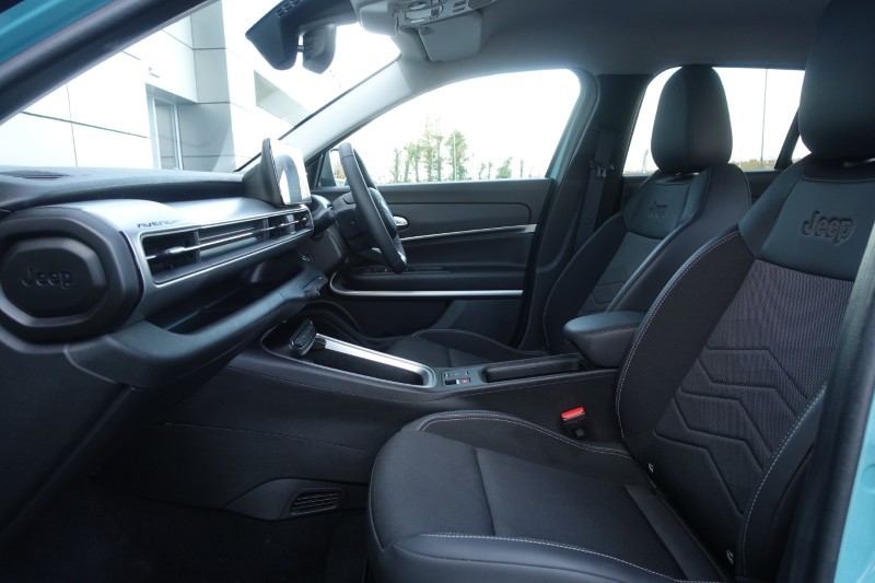 2024 (24) JEEP AVENGER 115kW Summit 54kWh 5dr Auto 5123946