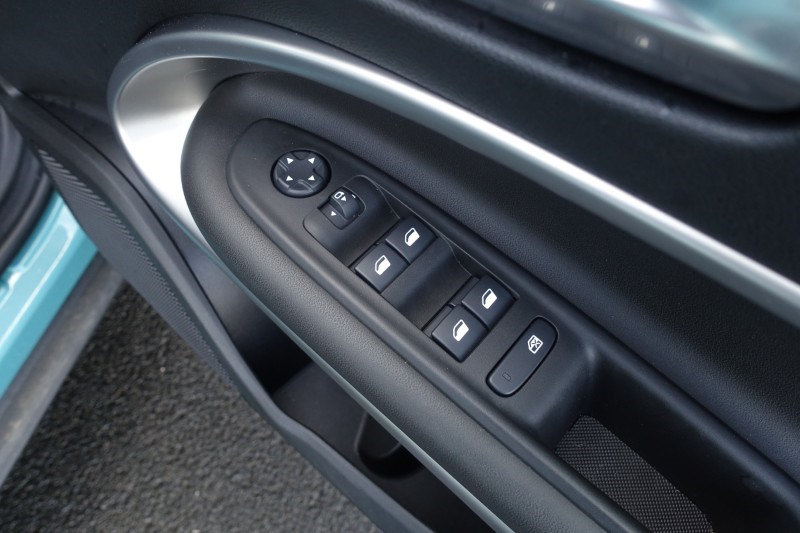 2024 (24) JEEP AVENGER 115kW Summit 54kWh 5dr Auto 5123959