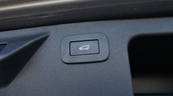 2023 (23) LAND ROVER DISCOVERY SPORT 2.0 D200 R-Dynamic HSE 5dr Auto 5149787