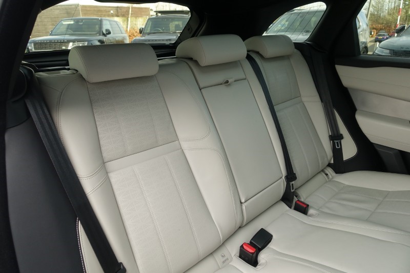 2022 (22) LAND ROVER RANGE ROVER VELAR 2.0 P400e R-Dynamic HSE 5dr Auto 5142608